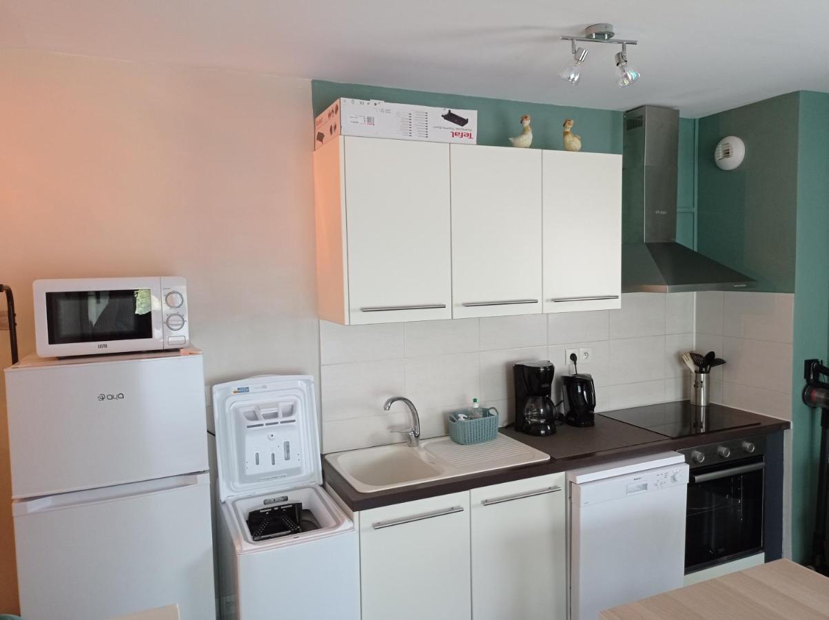 Ferienwohnung Le Soleil Du Luberon - T2 Avec Terrasse, Parking Et Clim LʼIsle-sur-la-Sorgue Exterior foto